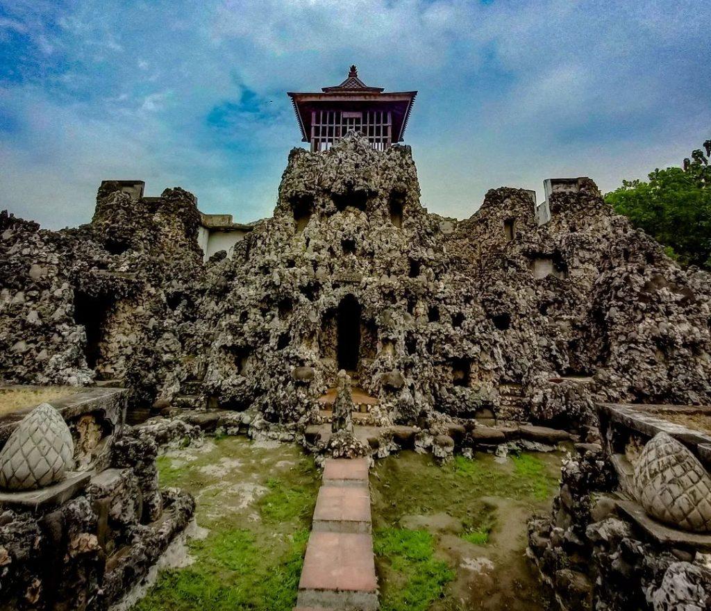 Sewa Bus Pariwisata Lampung ke Cirebon