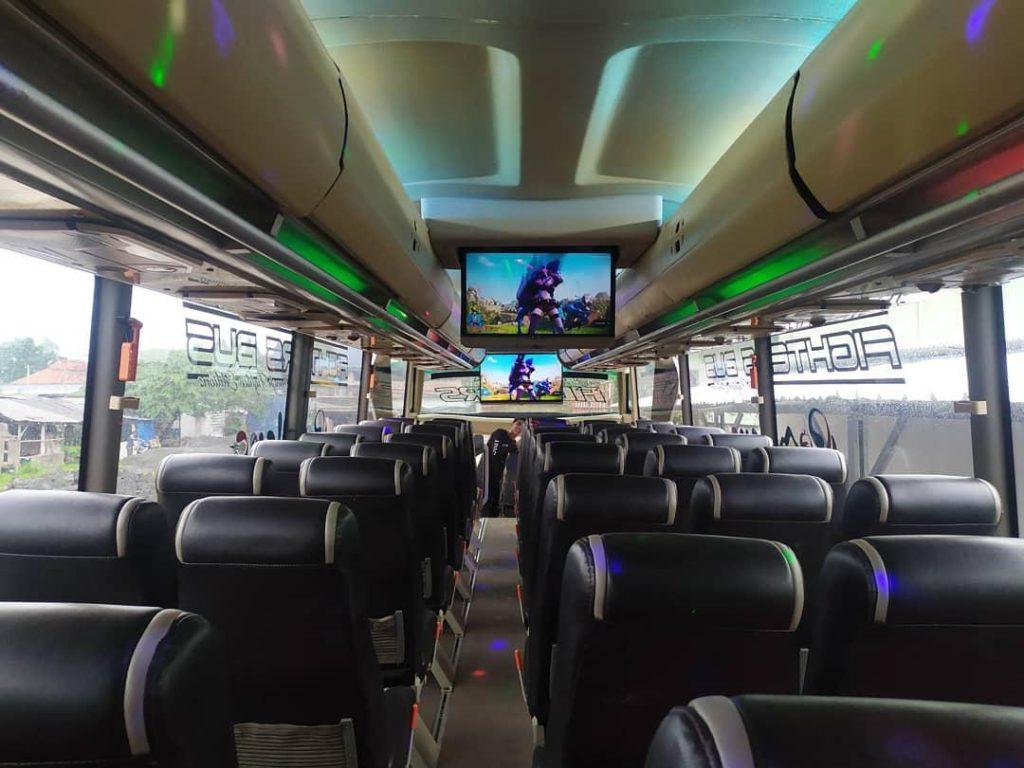 Harga Sewa Bus Pariwisata Bandar Lampung SKYBUS 20